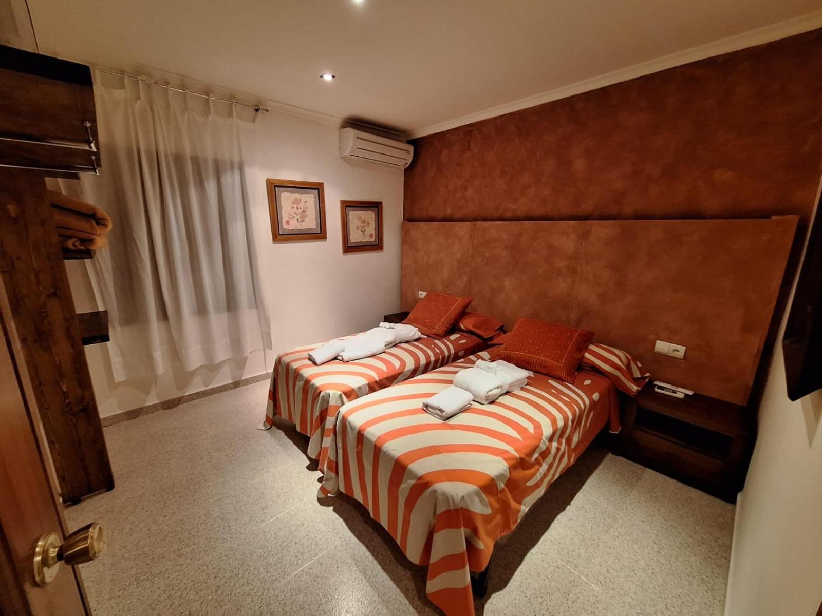 Apartamentos Turisticos La Teja Arroyo del Ojanco Room photo