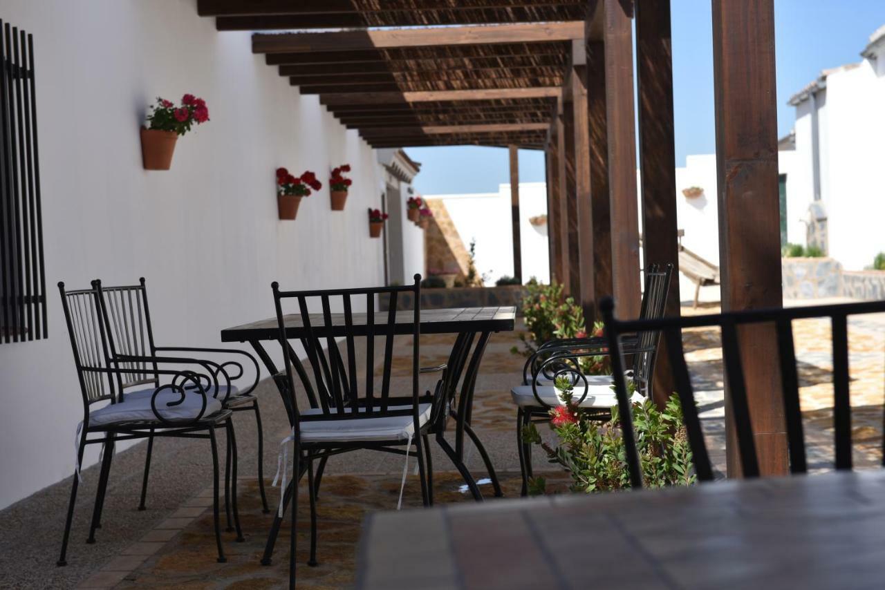 Apartamentos Turisticos La Teja Arroyo del Ojanco Exterior photo